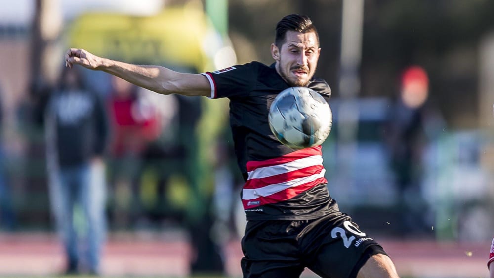 Steven Skrzybski hat sich bei Fortuna Düsseldorf schnell integriert.
