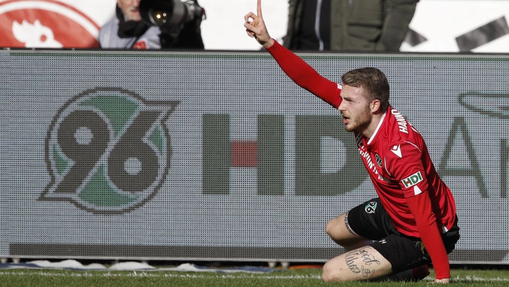 Jannes Horn ist Spieler von Hannover 96.