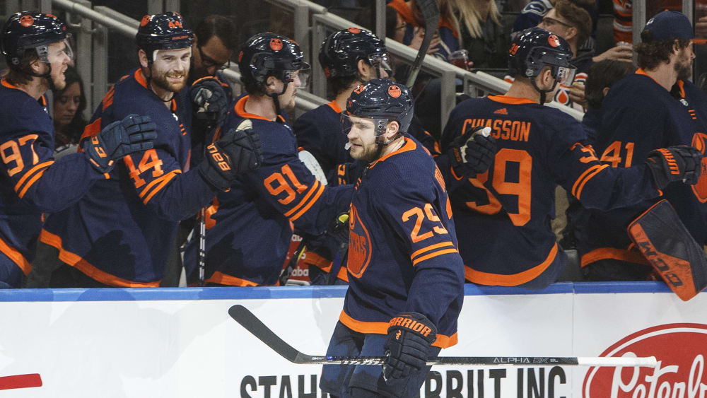 NHL am Freitag: Leon Draisaitls Serie hält - Ovechkin ...