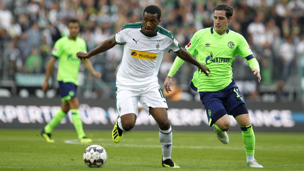 Alassane Plea gegen Sebastian Rudy