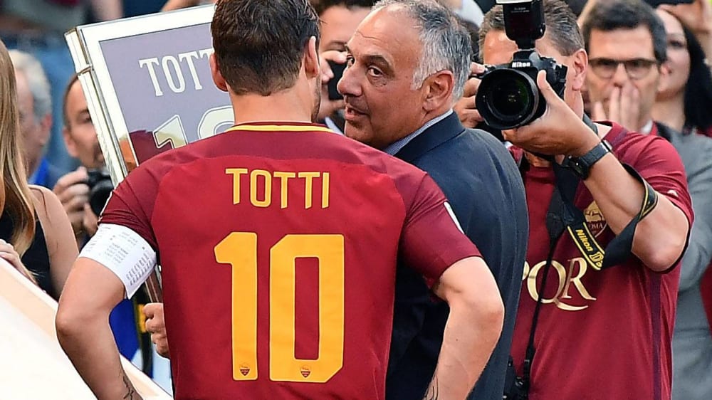 Francesco Totti (links) und Roma-Präsident James Pallotta