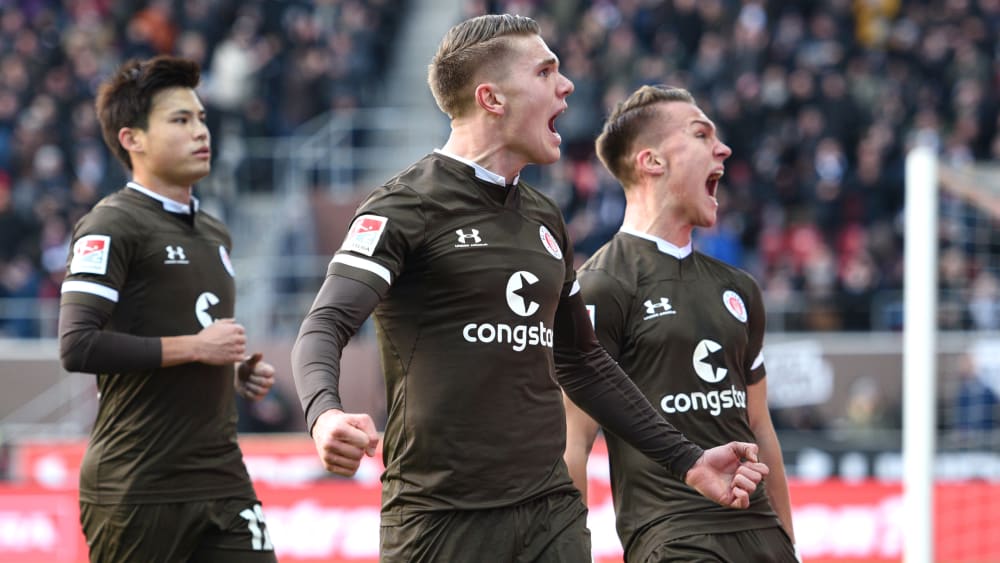 FCSP-Jubel nach dem Führungstreffer durch Gyökeres (Mitte).