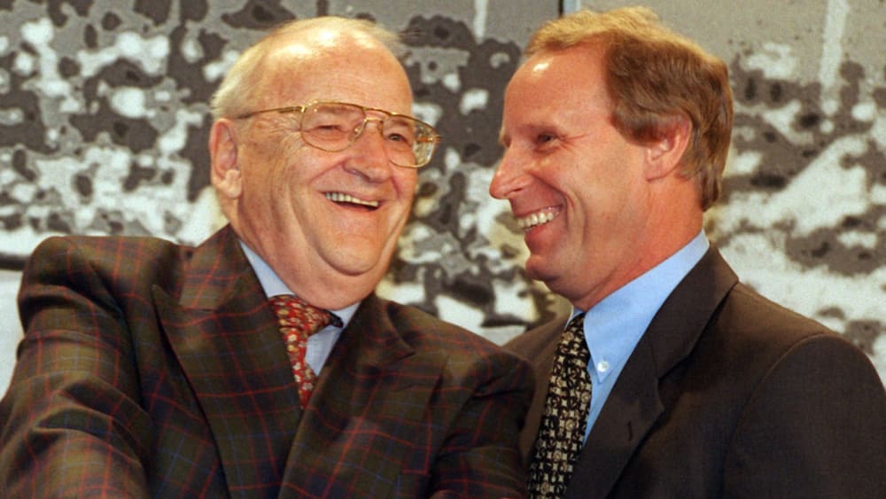 Egidius Braun im Jahr des EM-Titelgewinns 1996 mit Bundestrainer Berti Vogts.