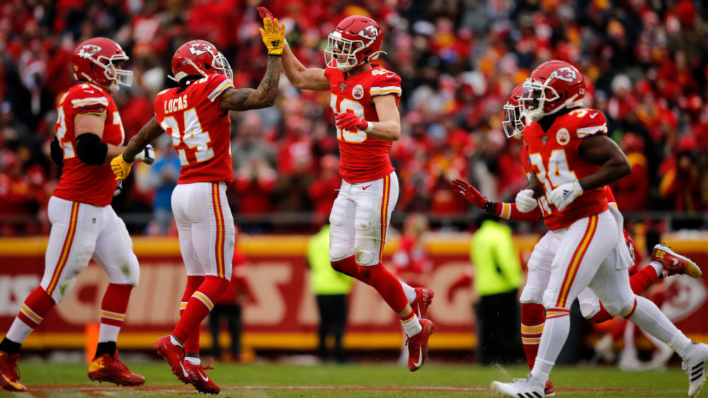 Überflieger: Den Kansas City Chiefs gelang am Sonntag ein beeindruckendes Comeback.