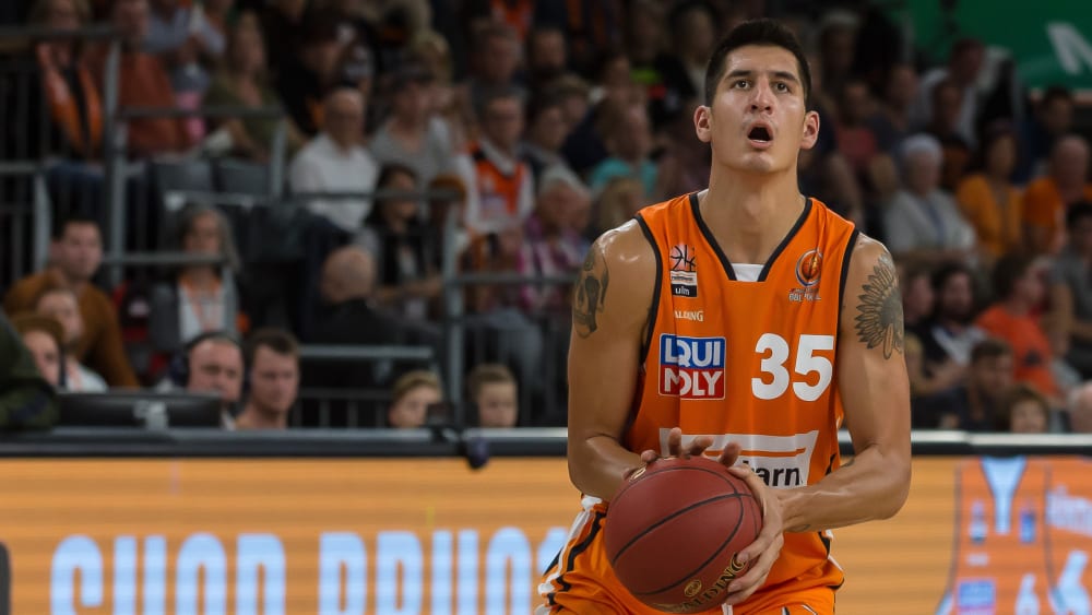 Derek Willis