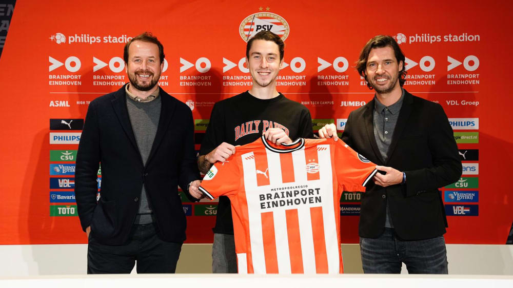 Psv Eindhoven Holt Munchner Adrian Fein Inklusive Kaufoption Kicker