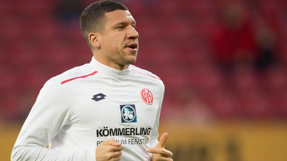 Mainz Leih Verteidiger Bruma Trifft Auf Seinen Arbeitgeber