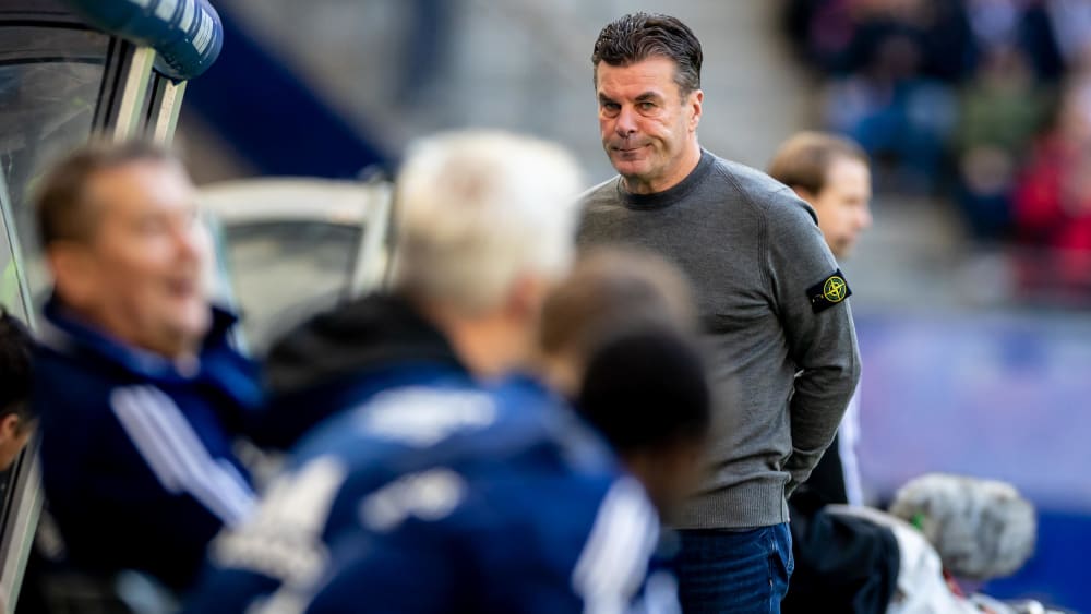 Dieter Hecking beim Spiel gegen Fürth