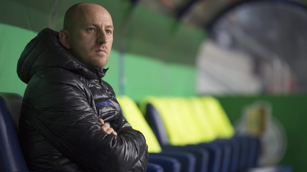 Will trotz Personalproblemen die Tabellenspitze erobern: Duisburgs Trainer Torsten Lieberknecht.