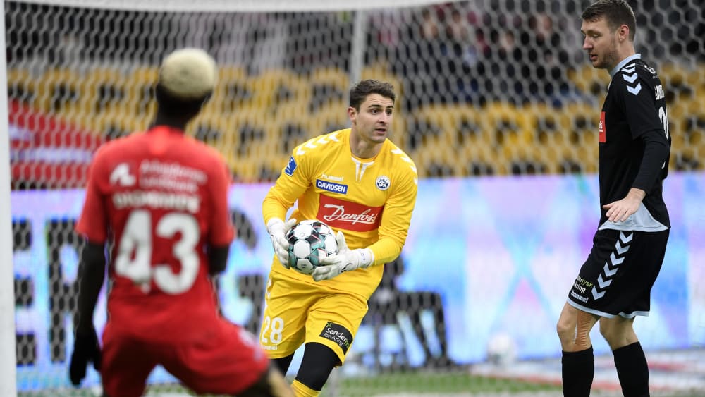 Viktoria Köln verpflichtet Mielitz - kicker