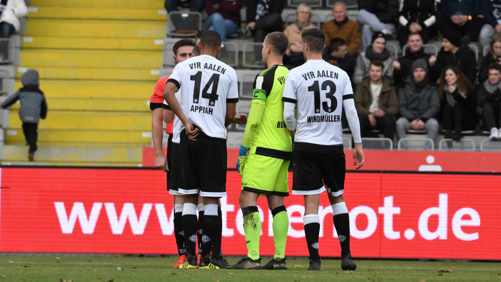 Marcel Appiah (#14) und Gino Windmüller (#13)