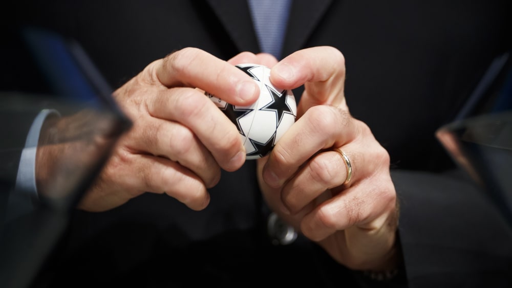 Champions League Auslosung 2020 21 Das Sind Die Topfe Kicker