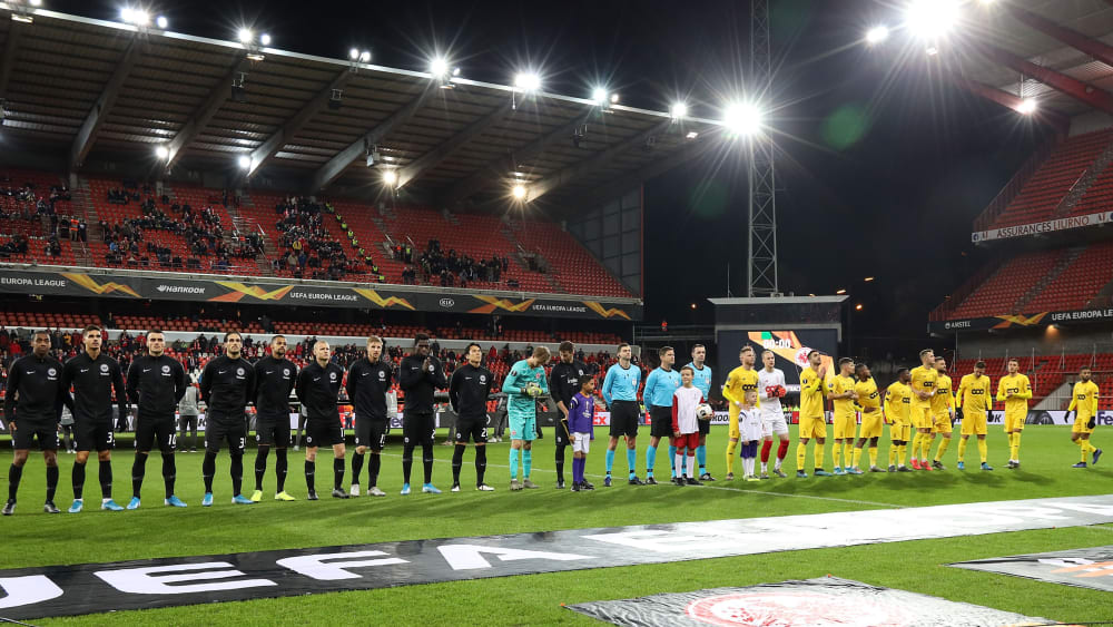 Leere Ränge: Schon in Lüttich hatte die Eintracht auf ihren Anhang verzichten müssen.