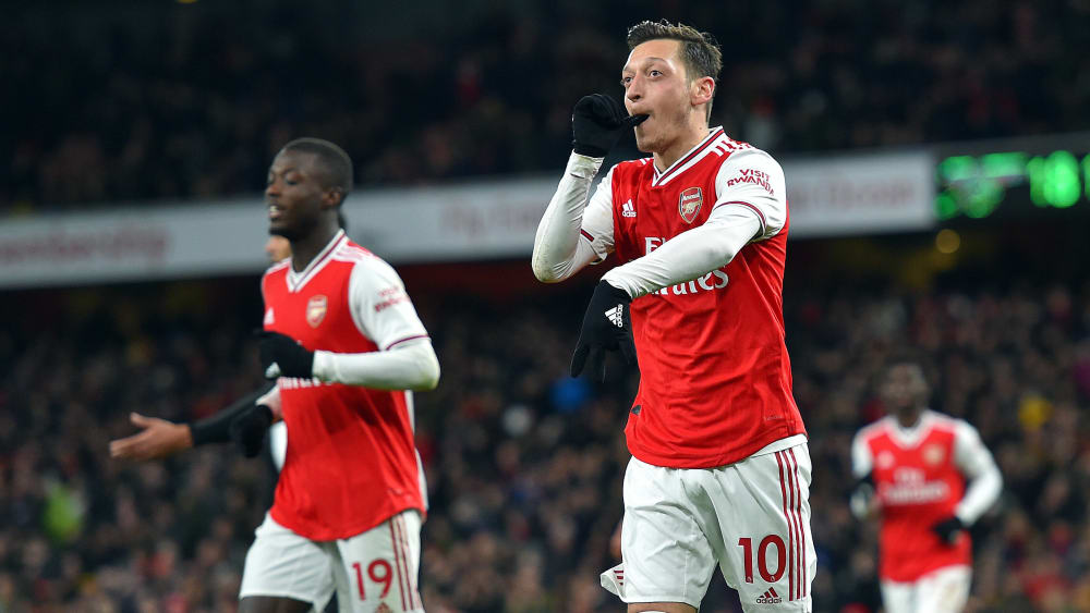Mesut Özil