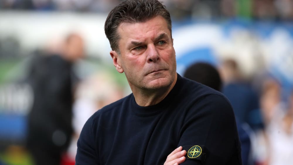 Hamburgs Trainer Dieter Hecking