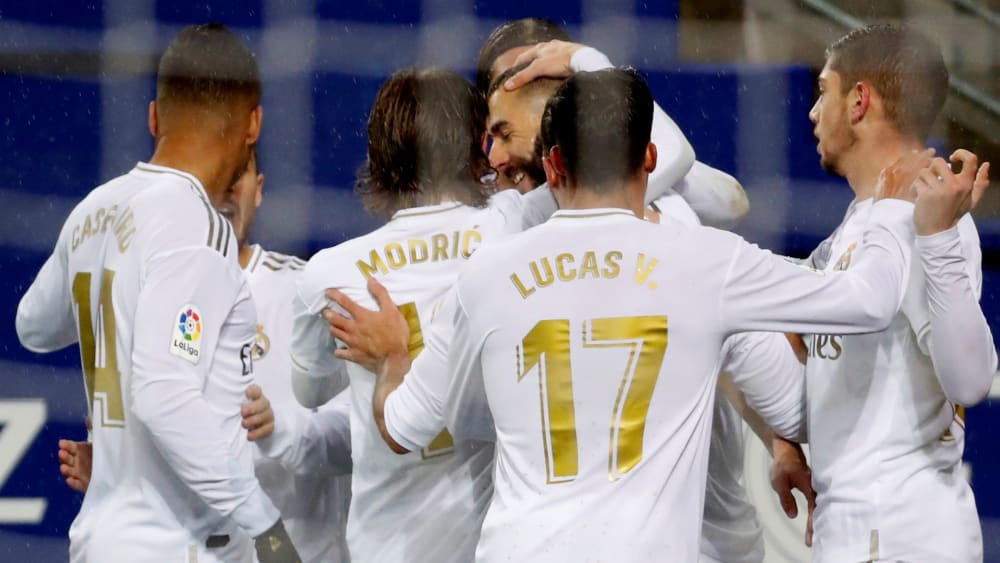 Umjubelter Goalgetter: Karim Benzema (Mi.).