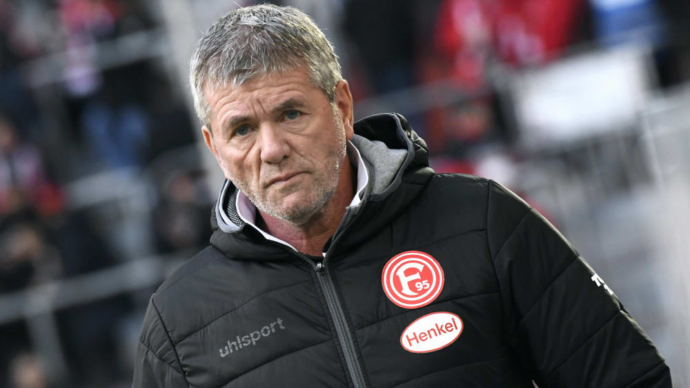 Friedhelm Funkel hat bei Fortuna Düsseldorf ein schwieriges Personal-Puzzle zu lösen.