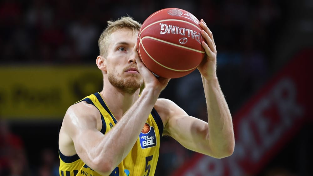 Niels Giffey