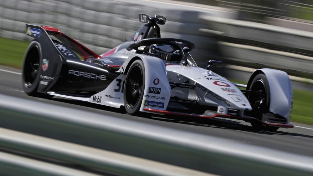André Lotterer im neuen Porsche für die Formel E.