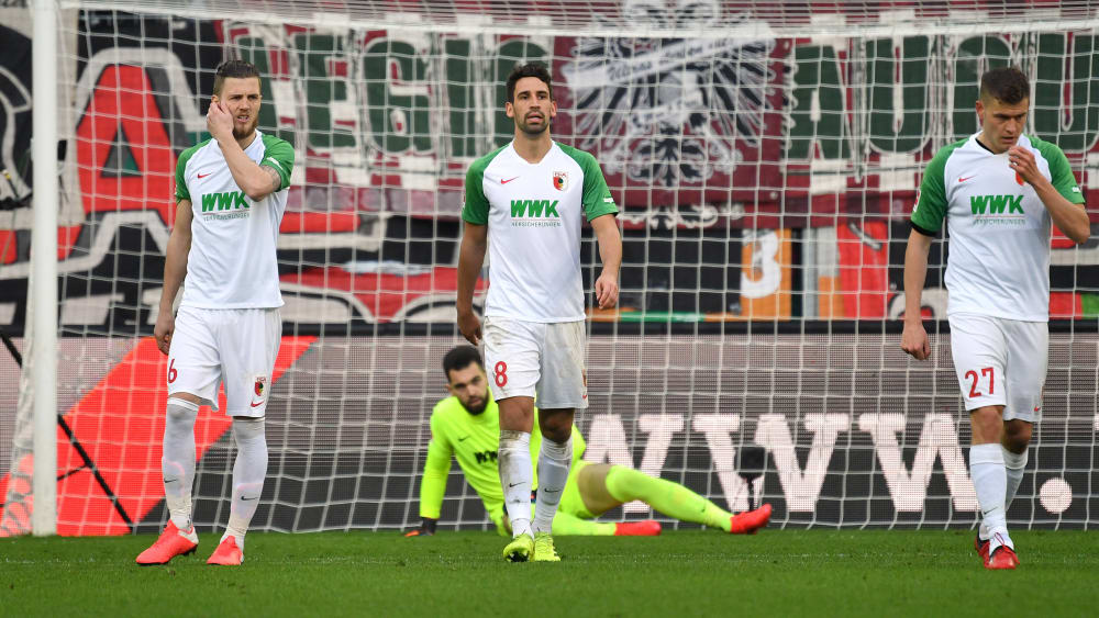 Augsburgs Keeper Tomas Koubek