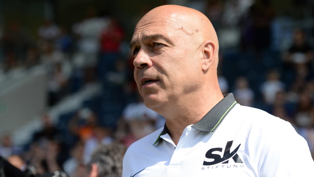 Bundesliga Trainer Gehalt 2021/19 Bundesliga Trainer Gehalt 2021/19
