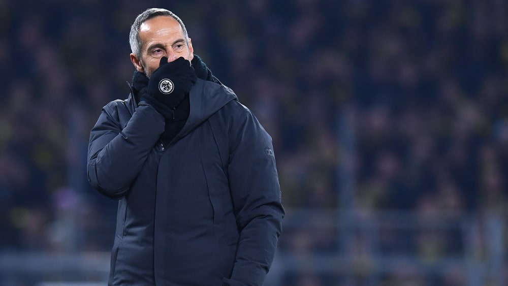 Frankfurts Trainer Adi Hütter nach dem 0:4 bei Borussia Dortmund