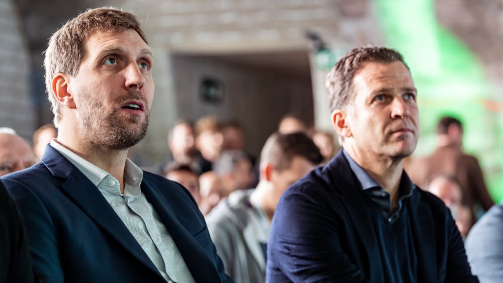 Dirk Nowitzki und Oliver Bierhoff