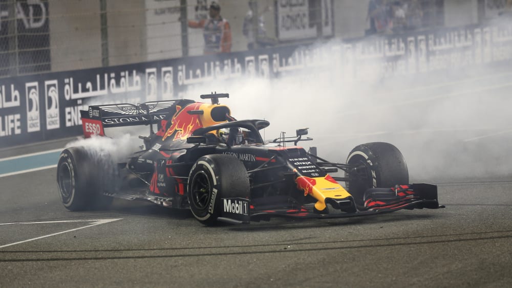 Red-Bull-Pilot Max Verstappen hat bis Ende 2023 verlängert.