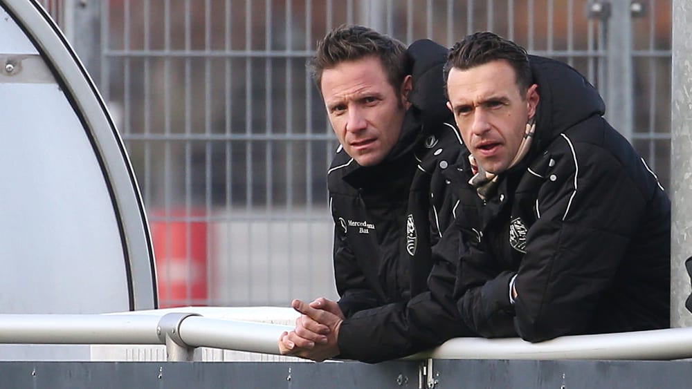 Den Nachwuchs im Blick: Thomas Krücken (VfB Nachwuchsleistungszentrum) und U-21-Coach Michael Gentner