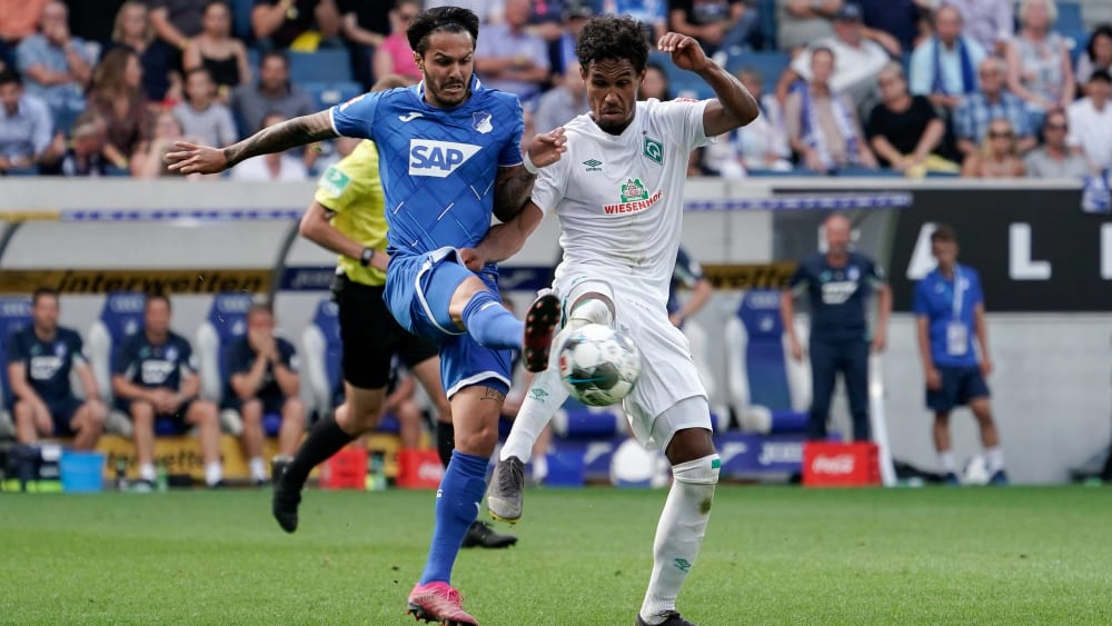 Vor ein paar Tagen noch Kontrahenten, jetzt Teamkollegen: Leonardo Bittencourt und Theo Gebre Selassie.