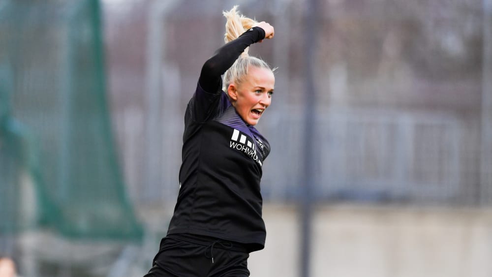 Lea Schüller