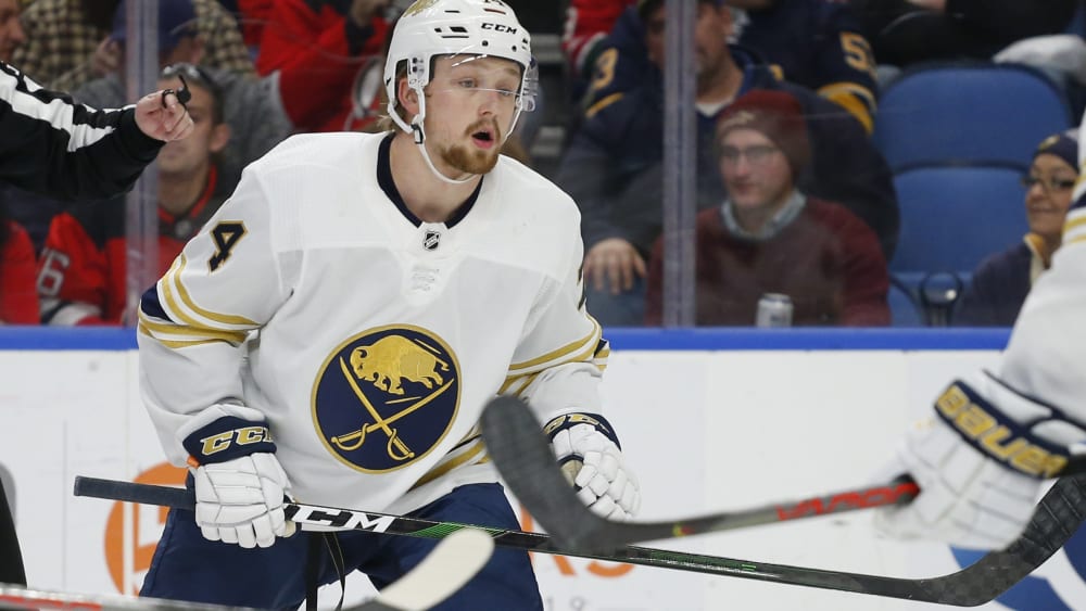 Rasmus Asplund von den Buffalo Sabres