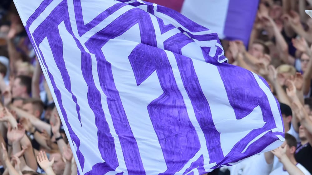 Fans des VfL Osnabrück im Nürnberger Stadion
