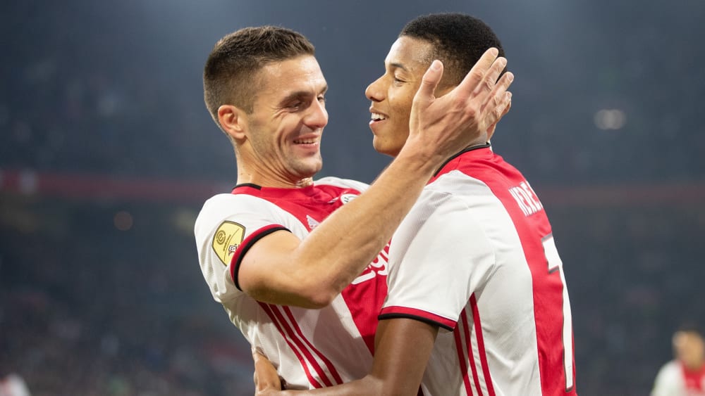 Herzlich: Dusan Tadic (li.) und David Neres hatten im